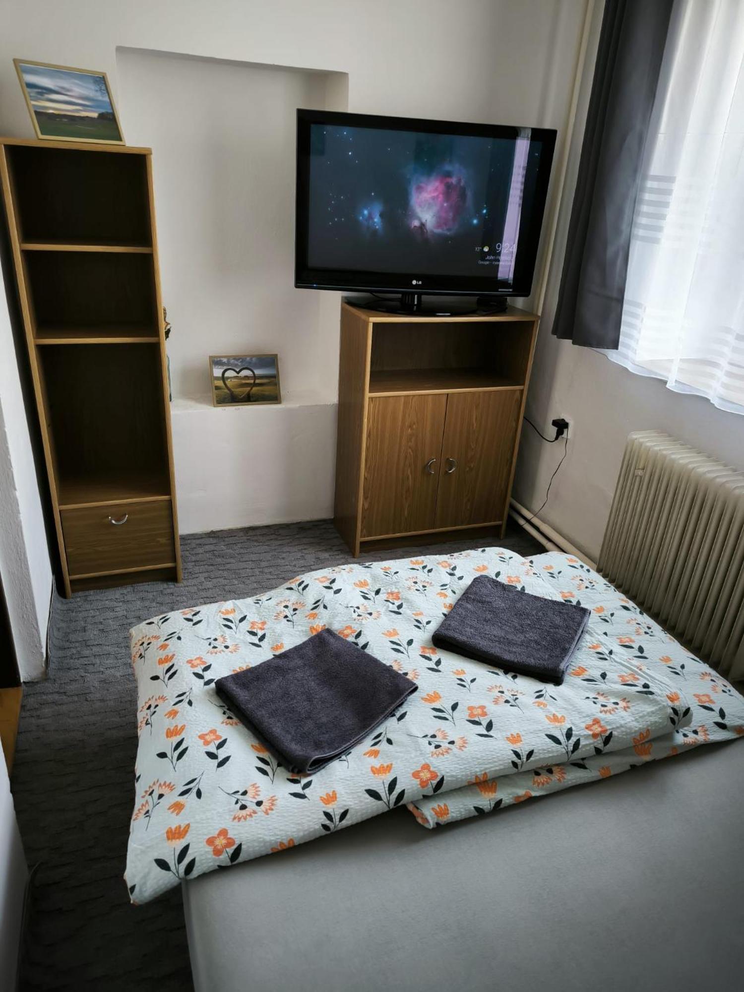 Apartman U Potoka Kestrany Exteriör bild
